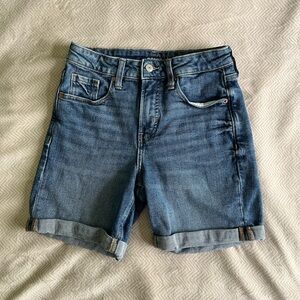 ☀️Old Navy O.G. Straight High-Rise Shorts☀️